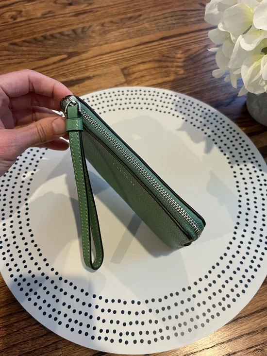 Coach Green Pebbled Leather Wristlet - Picture 3 of 7